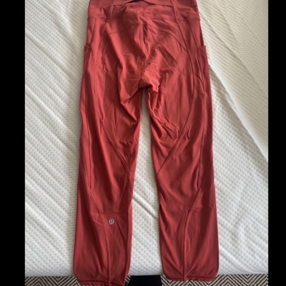 🍋 Lululemon Time To Sweat 7/8 25” Leggings Brick Rose - 6 - Picture 8 of 11